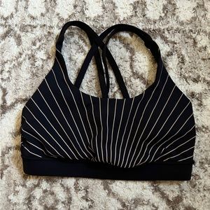 Lululemon Criss Cross Back Sports Bra